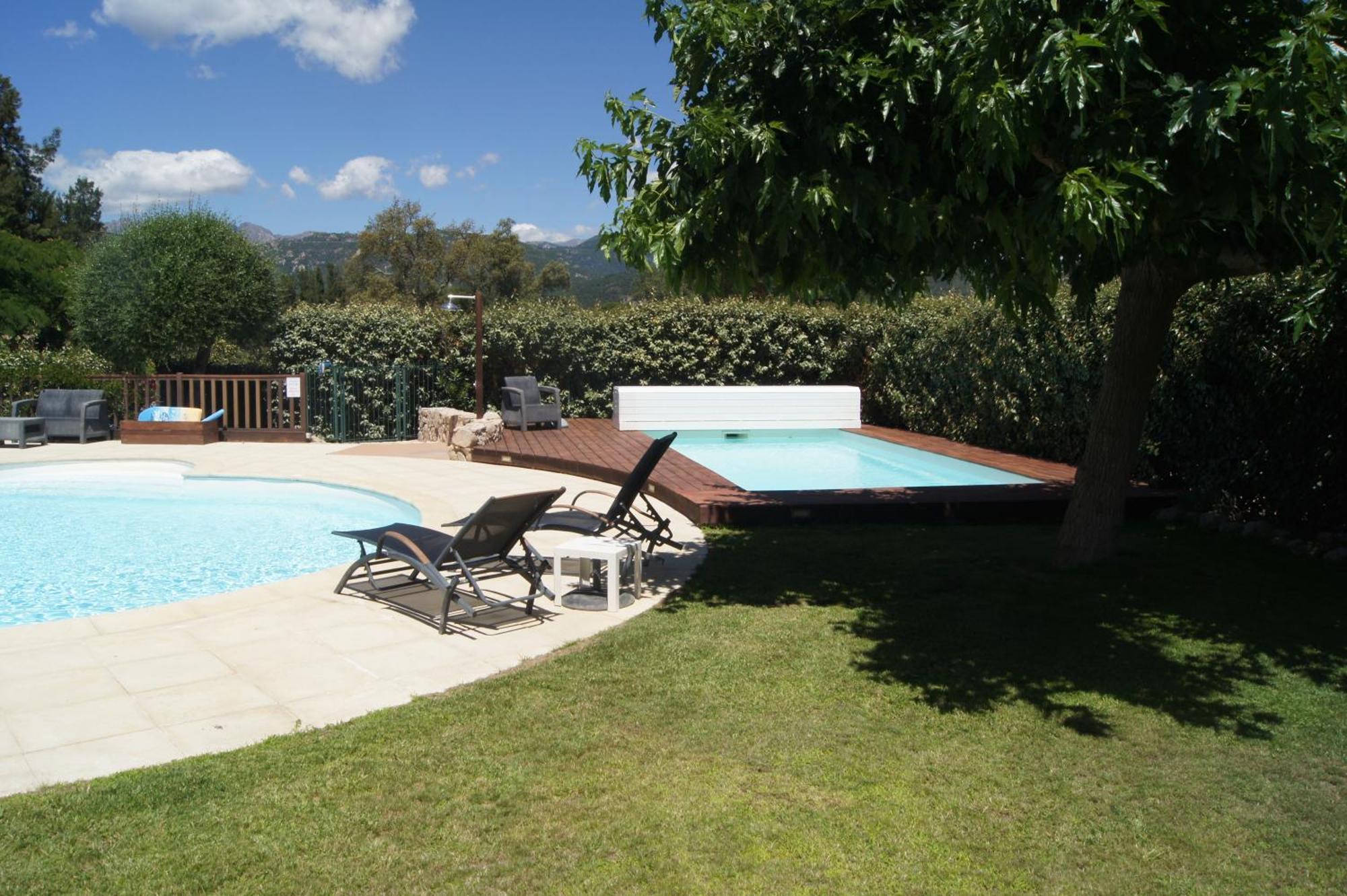 Residence Les Jardins De Sainte-Lucie "Piscine Chauffee" Exteriör bild