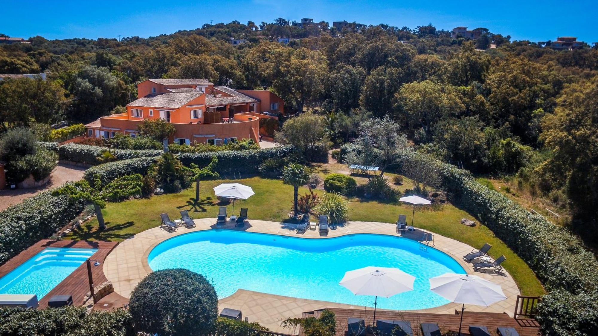 Residence Les Jardins De Sainte-Lucie "Piscine Chauffee" Exteriör bild